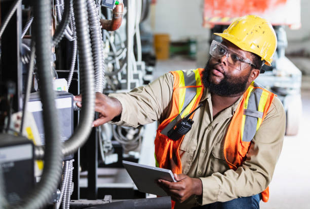 Best Local Electrician Companies  in Colona, IL
